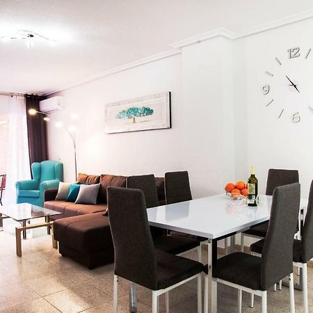 Holiday Royal Suite Concordia Торрев'єха Екстер'єр фото